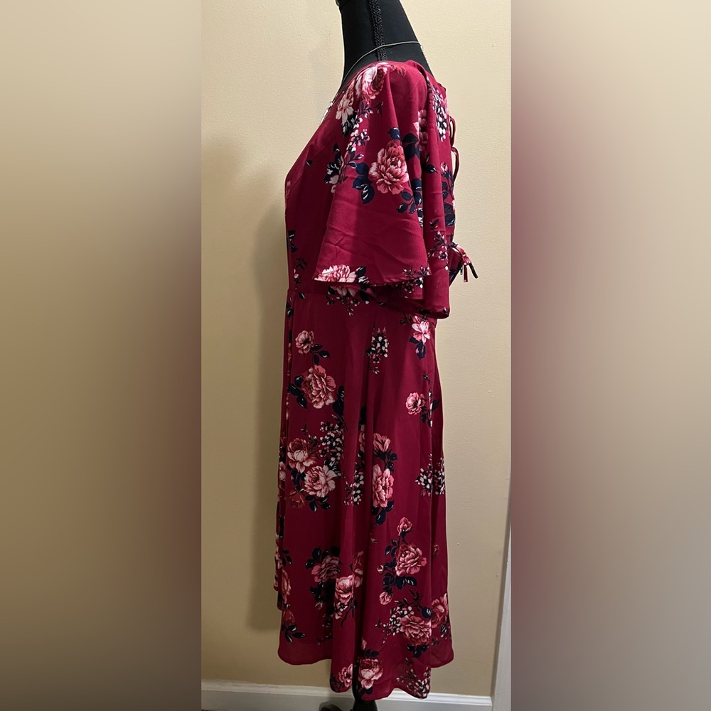 Torrid Berry Floral Knee-Length Zip Up Dress with Strappy Back & Built-In Slip - Picture 2 of 7